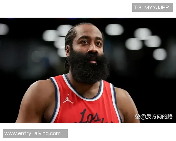 快船需寻找第二持球手助力哈登西蒙斯与麦科勒姆谁更合适 快船需寻找第二持球手助力哈登西蒙斯与麦科勒姆谁更合适